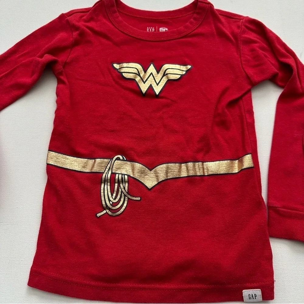 GAP Girls Wonder Woman Pajama Set Size 5 Years